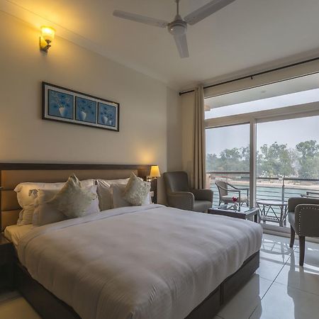 Antarman Ganges Hotel Haridwar Bagian luar foto