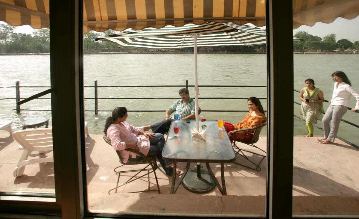 Antarman Ganges Hotel Haridwar Bagian luar foto